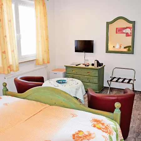 Selliner Am Waldrand *