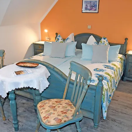 Selliner Am Waldrand * Sellin (Rugen)