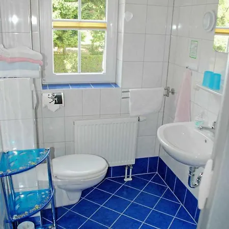 Selliner Am Waldrand * Sellin (Rugen)